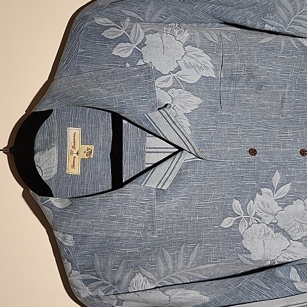 XL Tommy Bahama Camp Shirt Blue